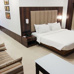 Executive King Room